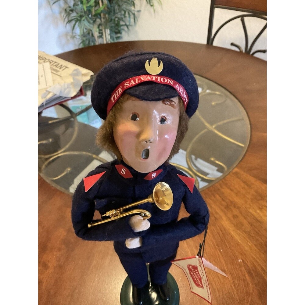 Vintage Byers' Choice The Carolers Salvation Army Figurine 1992 w/ Tag USA